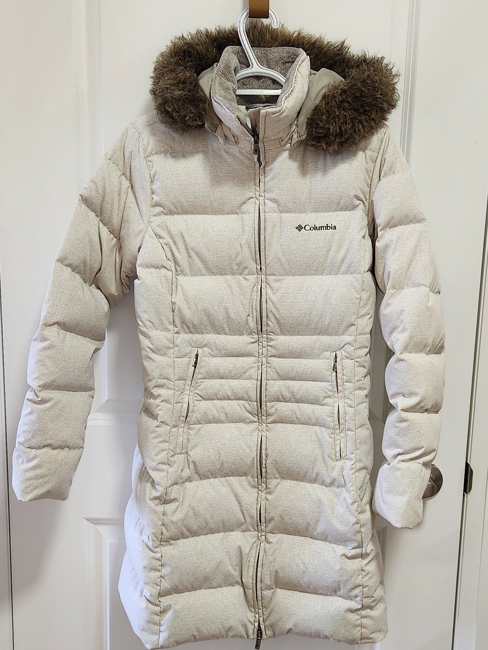Columbia Heavenly Women's Long Puffer Coat with Faux Fur Hood//SIze SMALL
